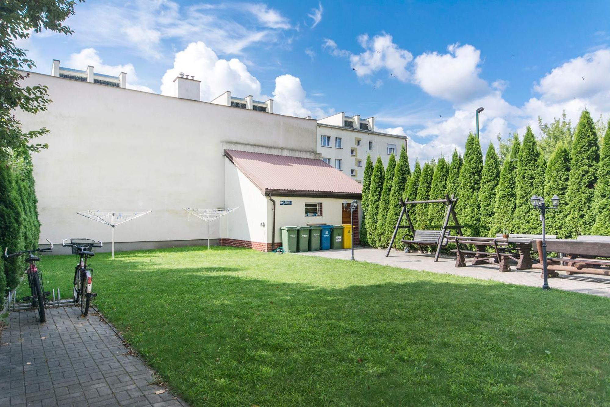 Akademikus Torun Vandrarhem Exteriör bild